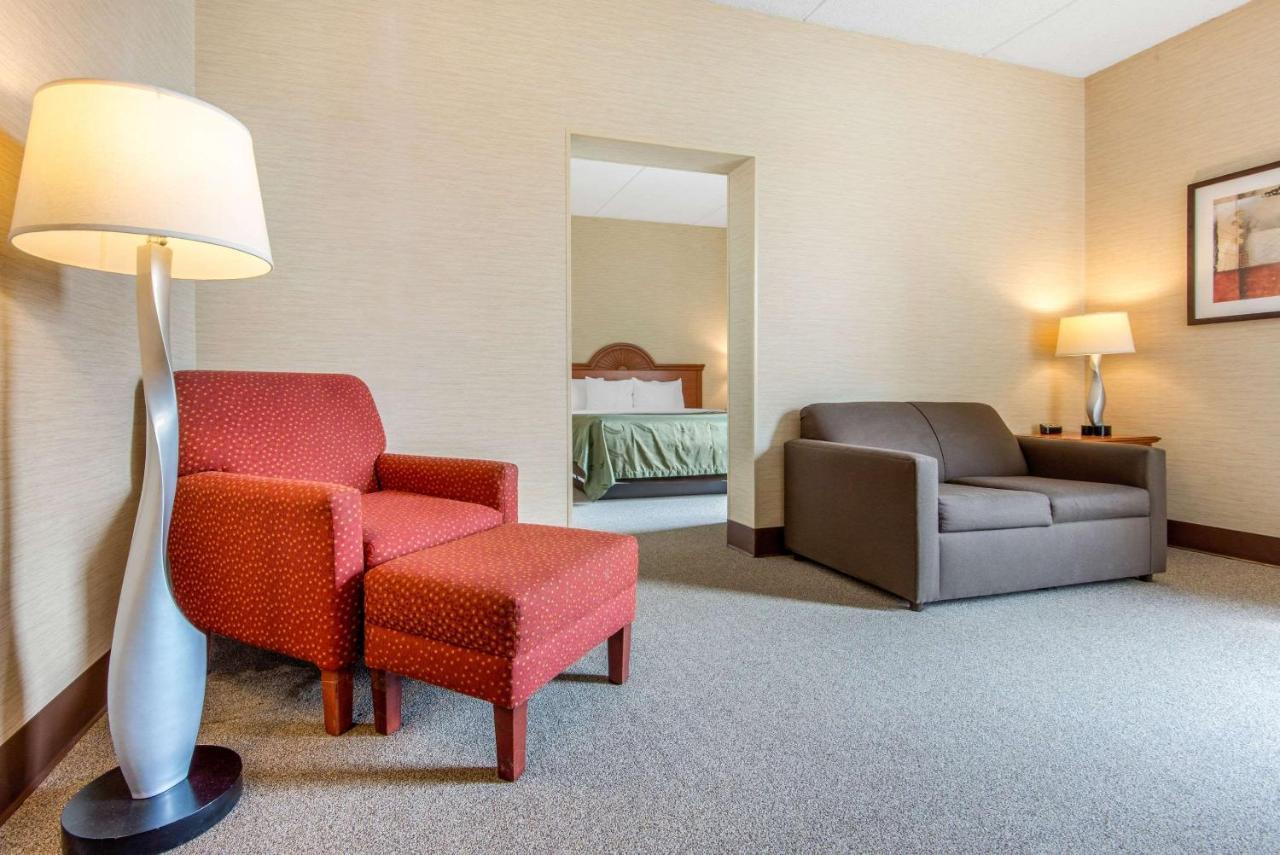 Quality Inn & Suites Mansfield Kültér fotó