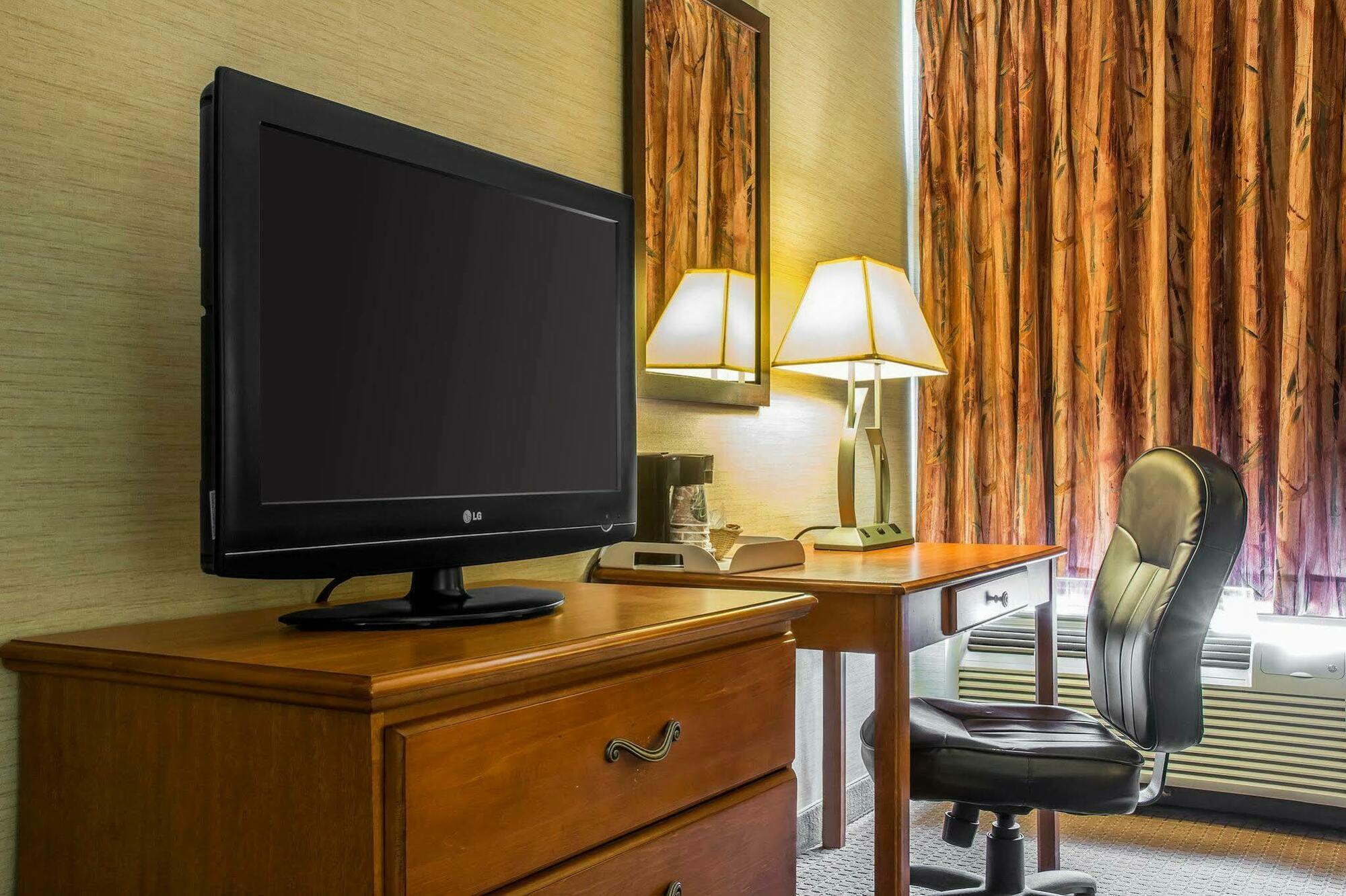 Quality Inn & Suites Mansfield Kültér fotó